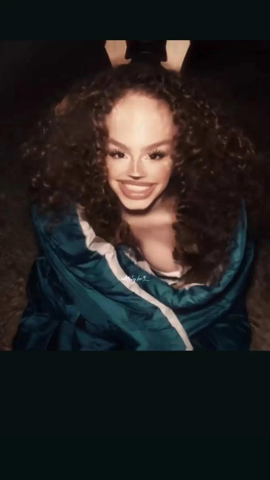 ai character: annie background