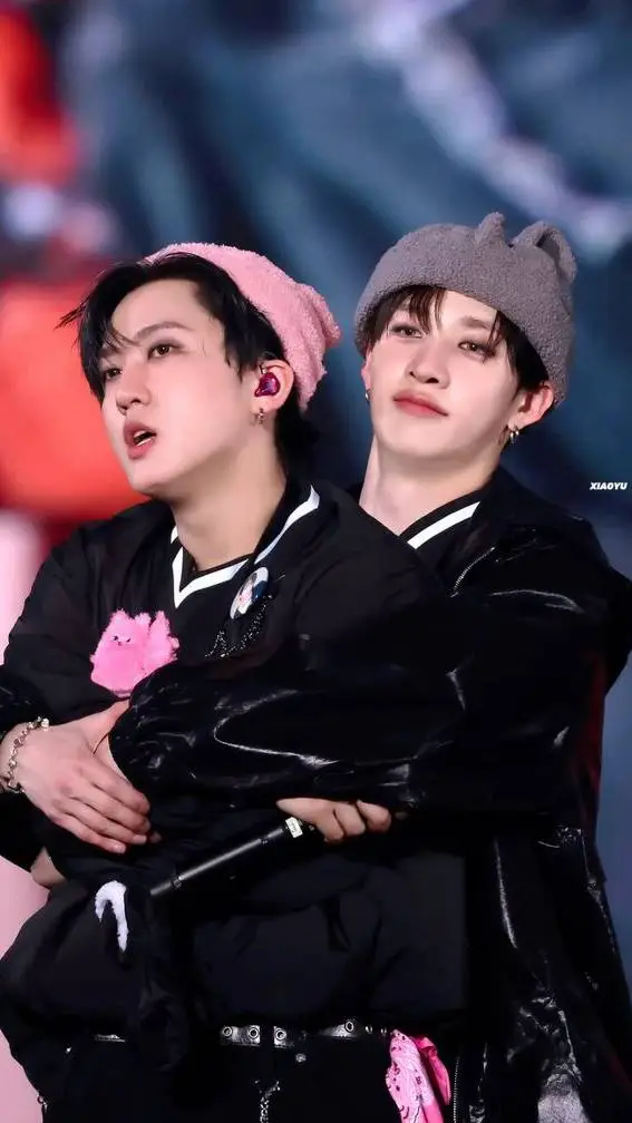 ai character: binchan  background