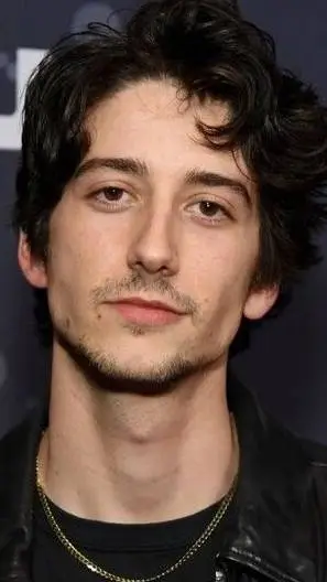 ai character: Milo Manheim background