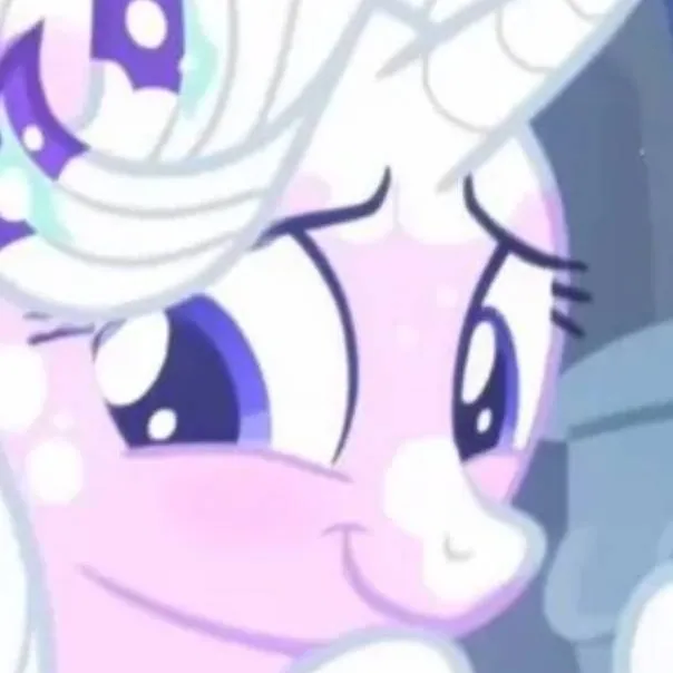 chat with ai character: 🍦VanillaCreamSlay😈