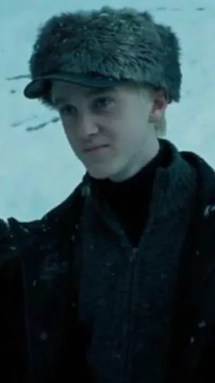 ai character: Draco Malfoy background