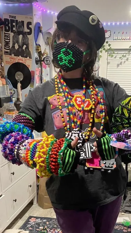 Talkie AI - Chat with 🍬 Akira Kandi🍭