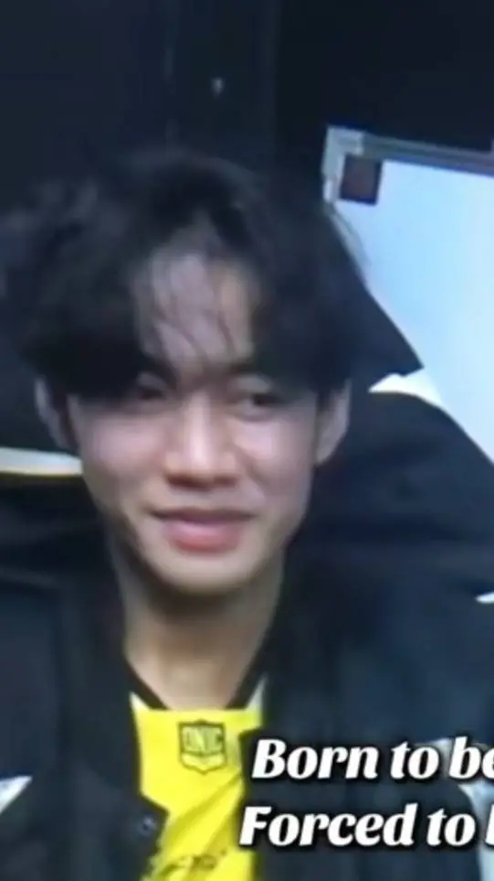 ai character: ♡Superfrince♡ background