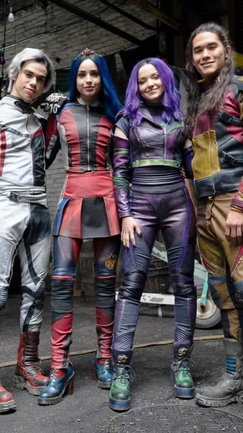 ai character: Descendants  background