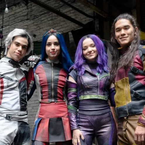 chat with ai character: Descendants 