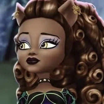 chat with ai character: clawdeen (mh)