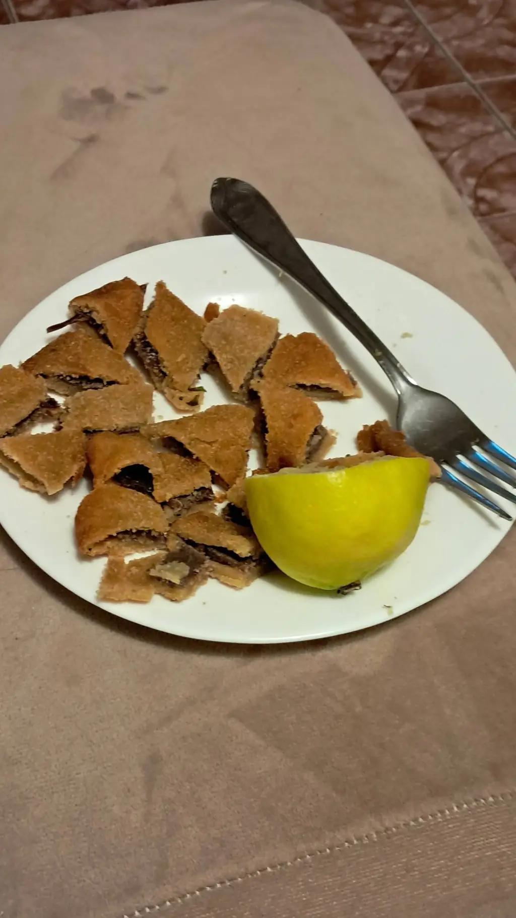 ai character: milanesa void (xd) background