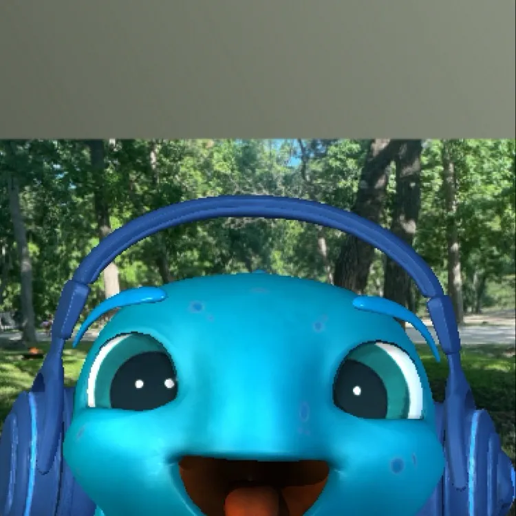chat with ai character: Noodle