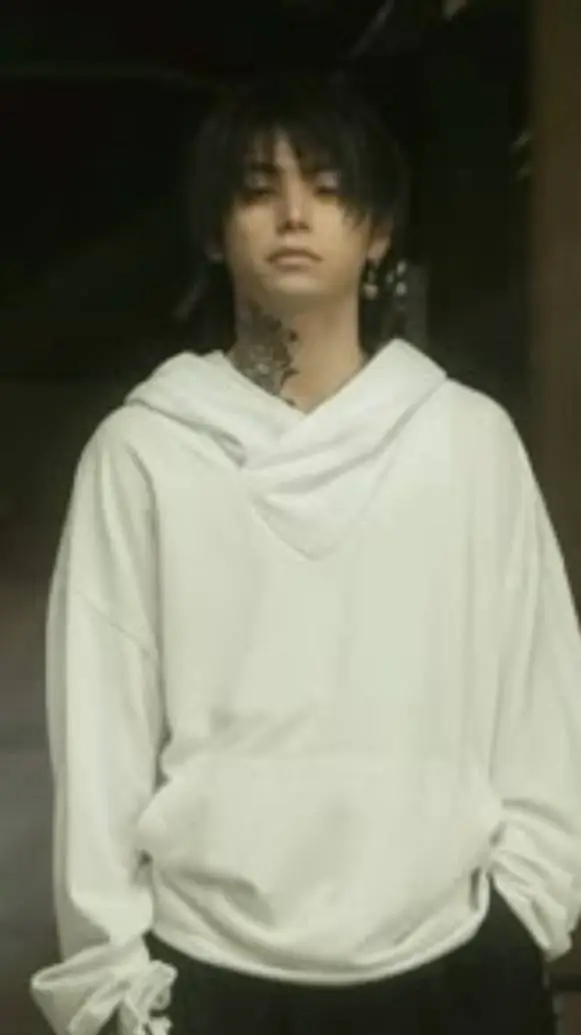 ai character: nijiro murakami 💫 background