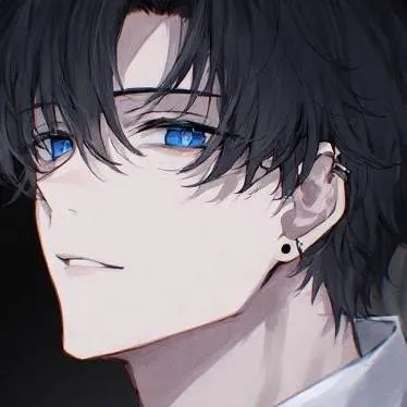 chat with ai character: ❤️‍🩹 Adrián 💔