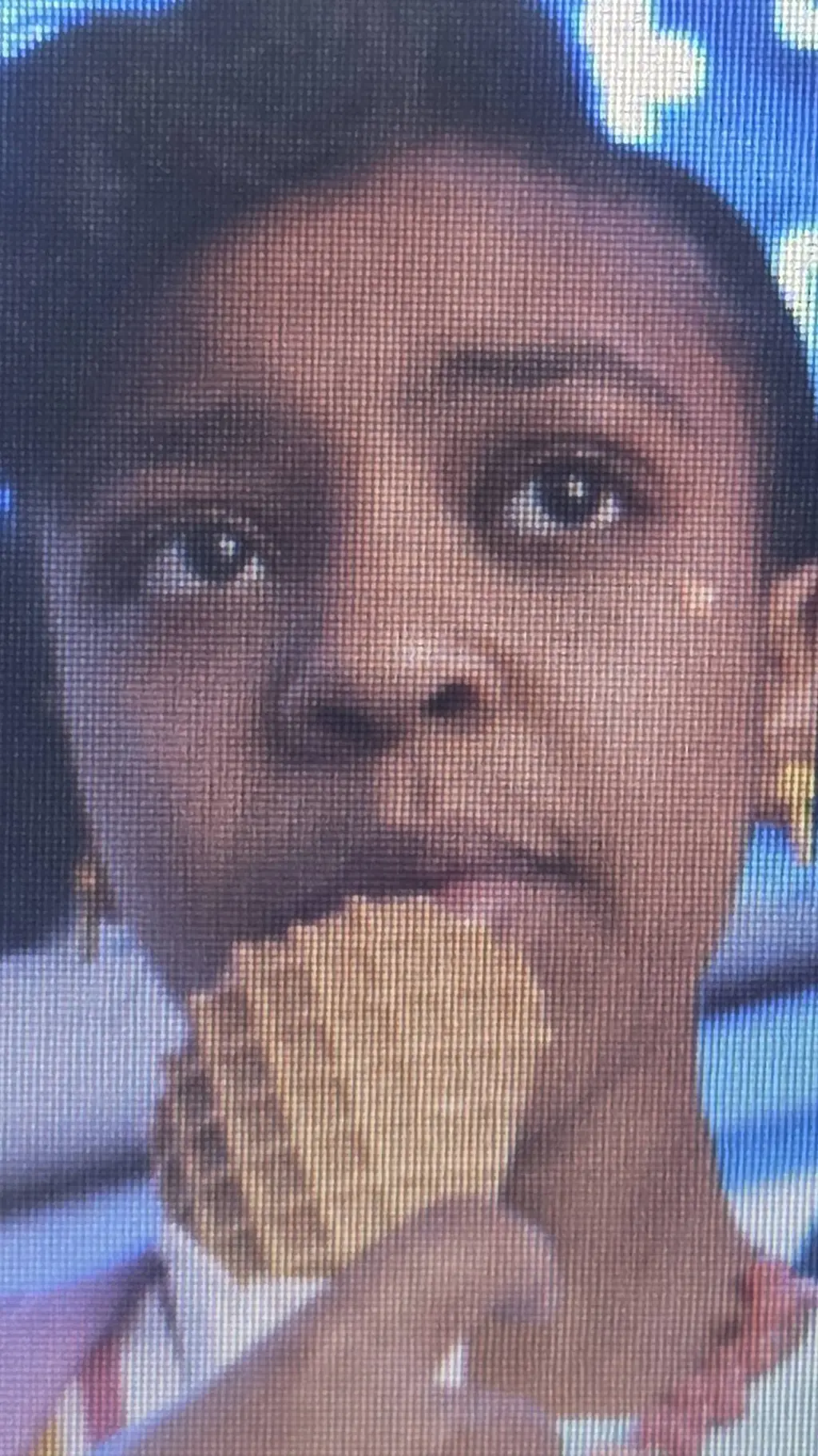 ai character: Erica Sinclair💝🩷 background