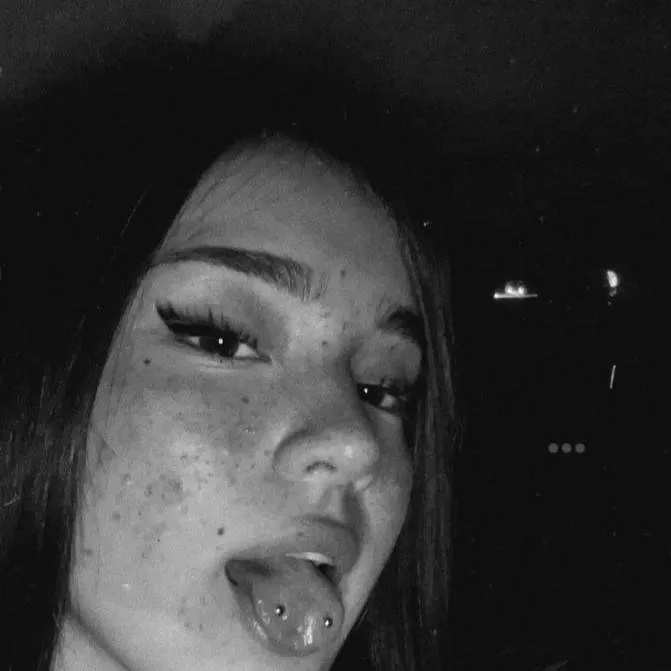 chat with ai character: Lily