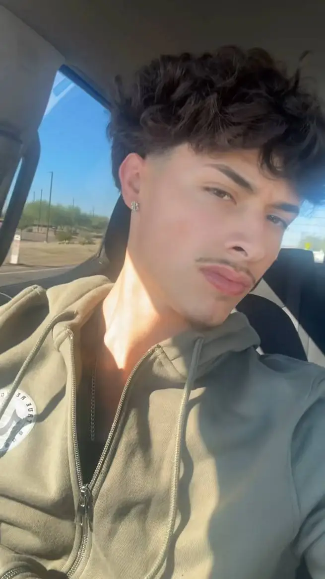 ai character: alex chino background