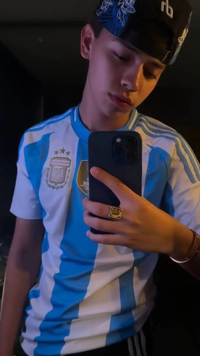 ai character: rmss gael background