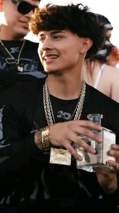 ai character: alex chino background