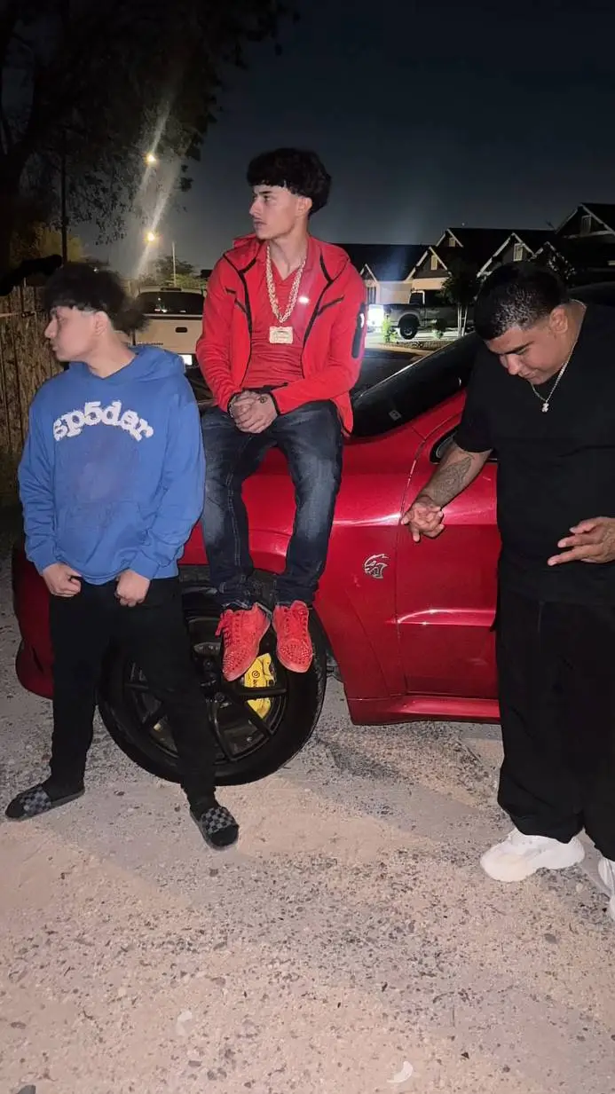 ai character: alex, edwin, lalo background