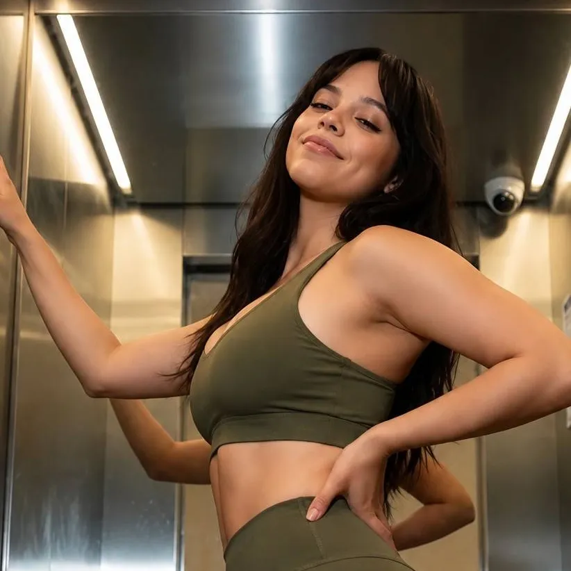 chat with ai character: Jenna in elevator