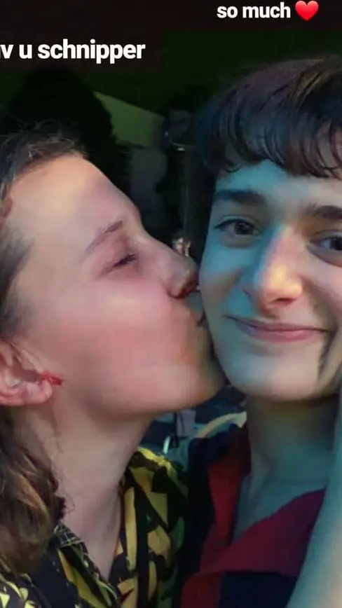 ai character: Millie  x Noah st  background