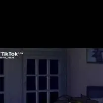 chat with ai character: пик 