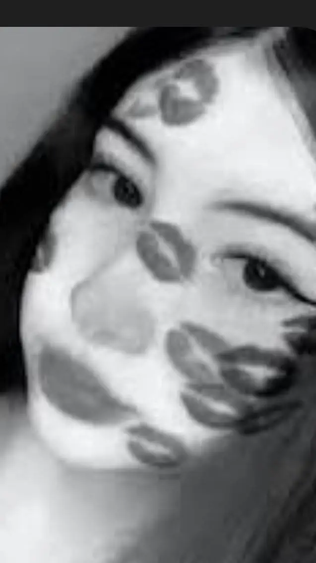 ai character: Ana background