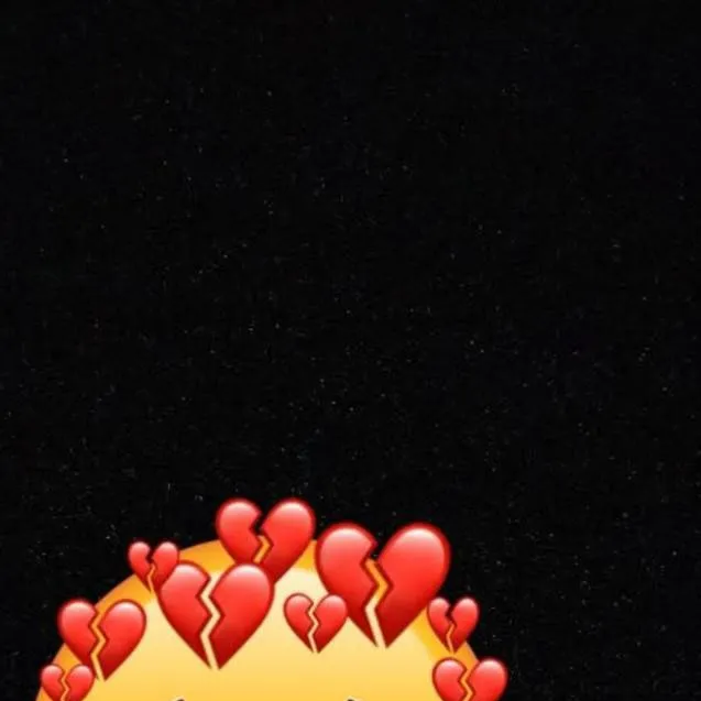 chat with ai character: preguntas sad