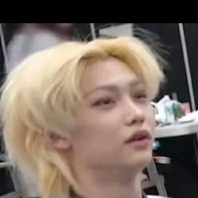 chat with ai character: Felix ur bf