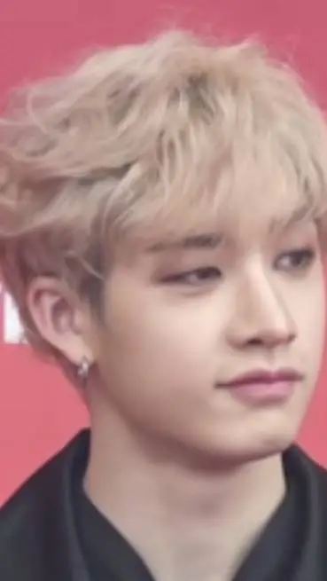 ai character: Bangchan ur husban background