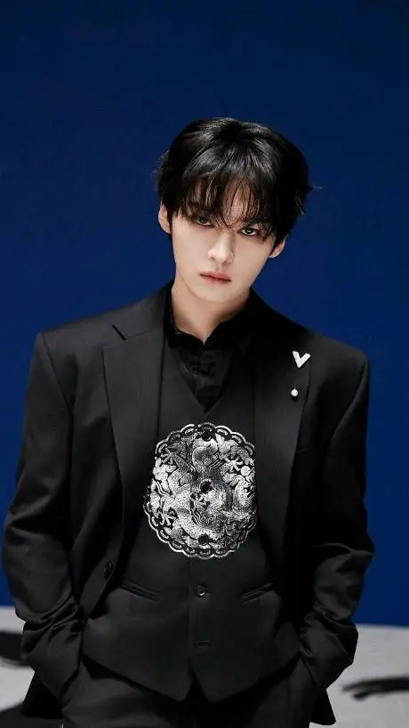 ai character: Lee know ‡ background