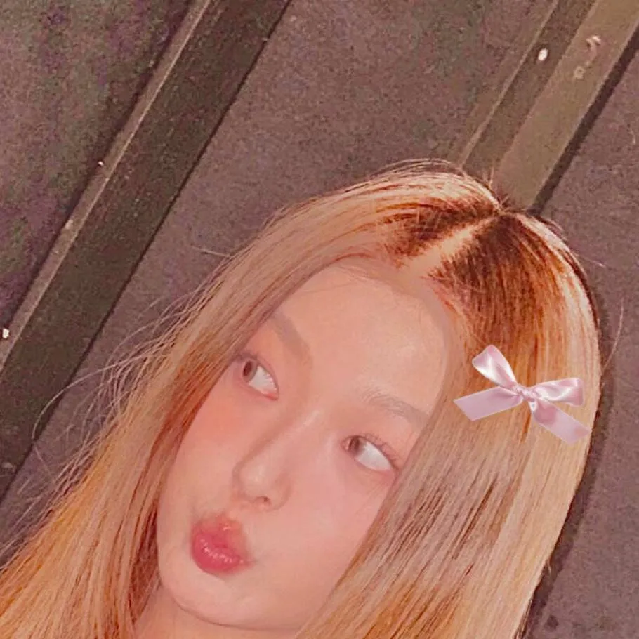 chat with ai character: 🐚|Yoonchae|🐚~