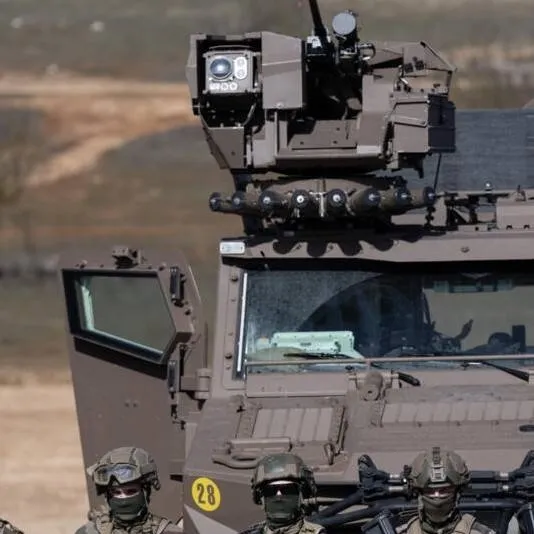 chat with ai character: army