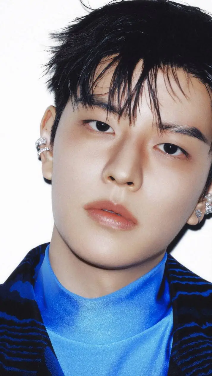 ai character: Seungmin background