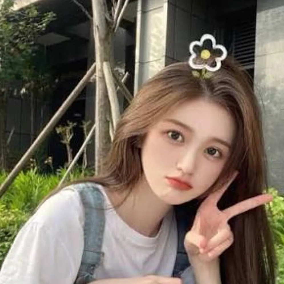 chat with ai character: violet 