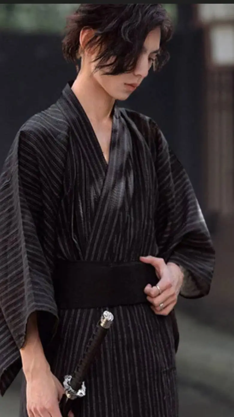 ai character: uskai  background