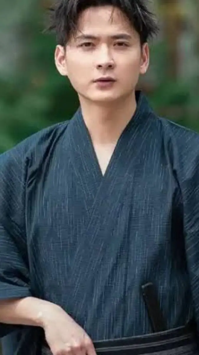 ai character: ryo background