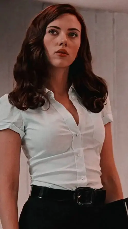 ai character: MRS ROMANOFF  background