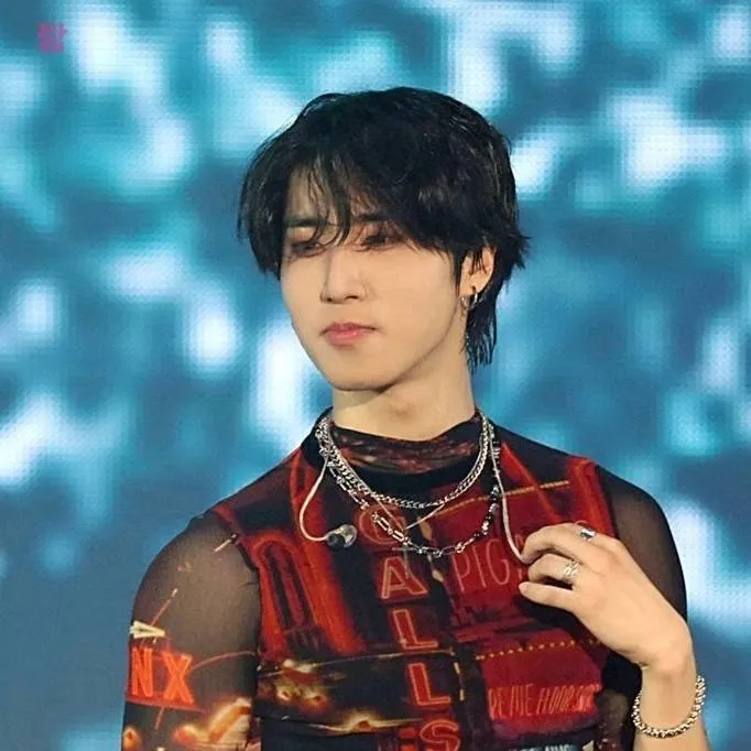 chat with ai character: Han jisung