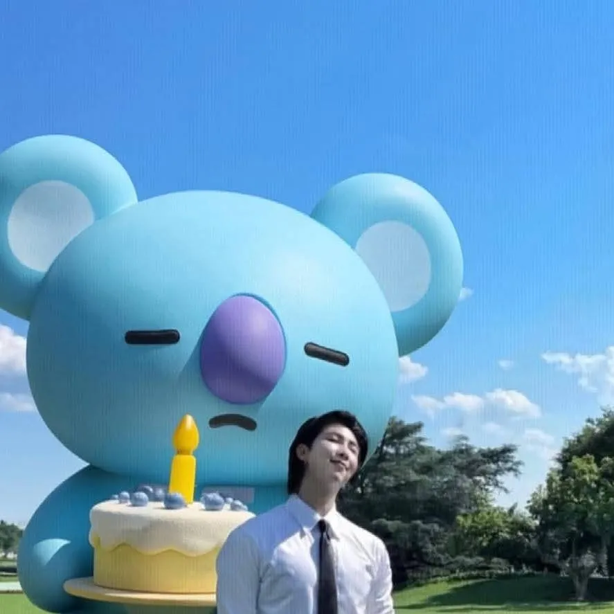 chat with ai character: ☯Kim Namjoon☯