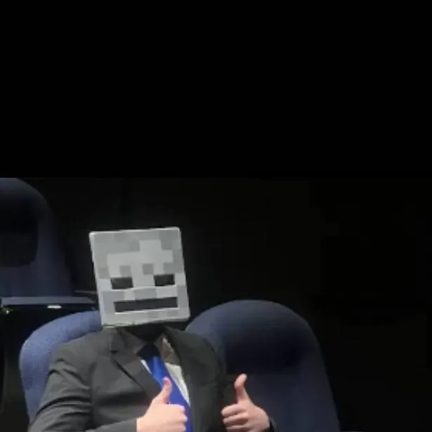 chat with ai character: Reff in real life