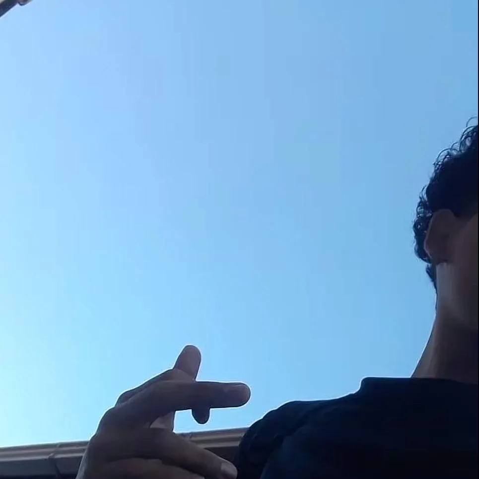 chat with ai character: Jayden