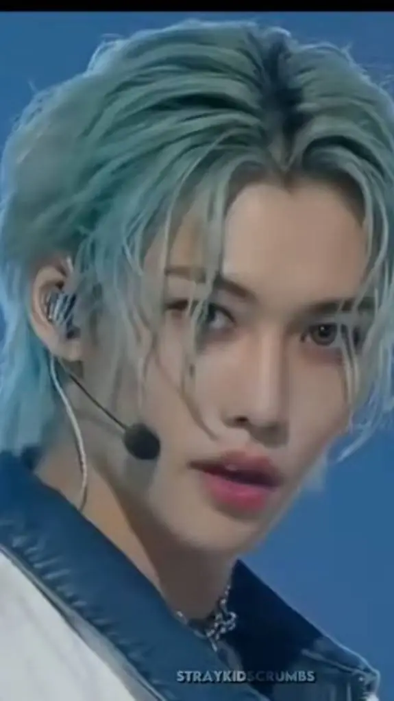 ai character: ★felix★ background