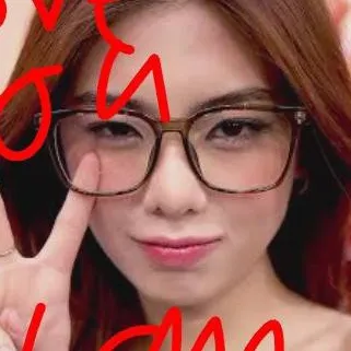 chat with ai character: Anya aligora 