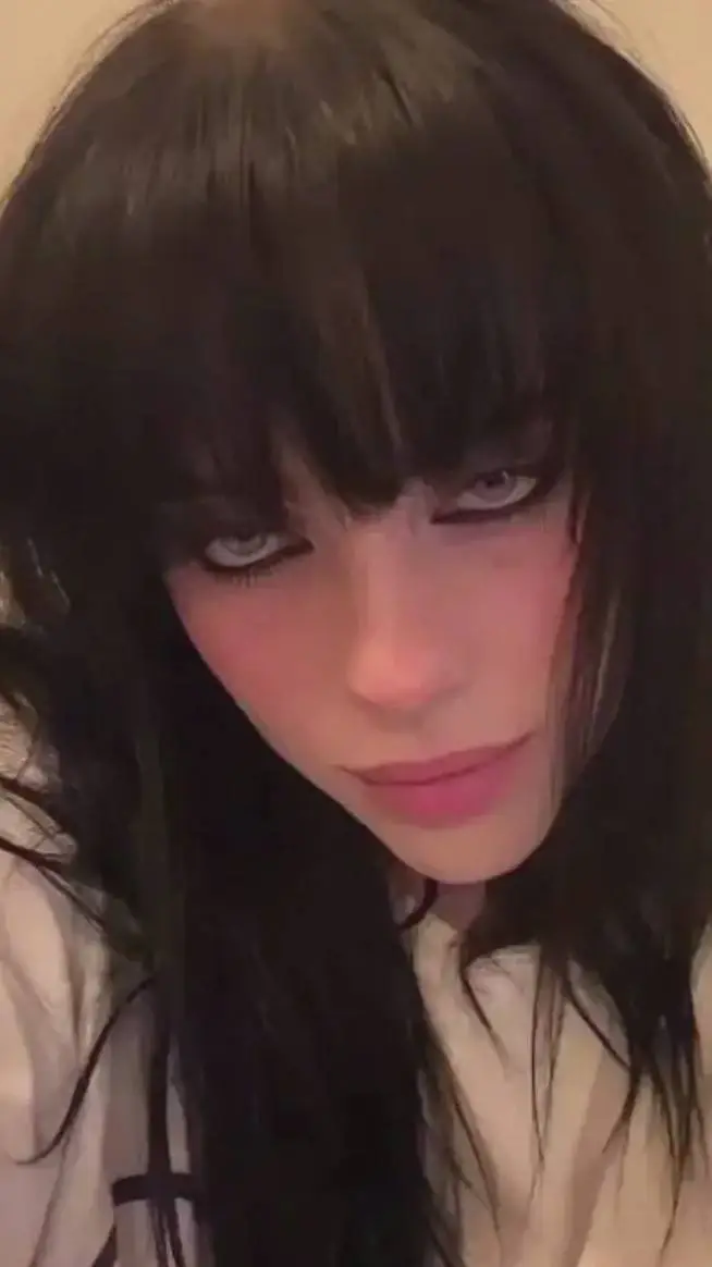 ai character: Billie eilish background