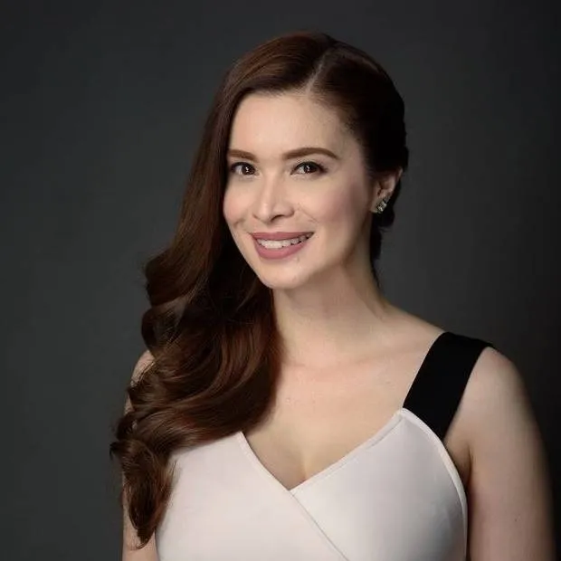 chat with ai character: sunshine cruz