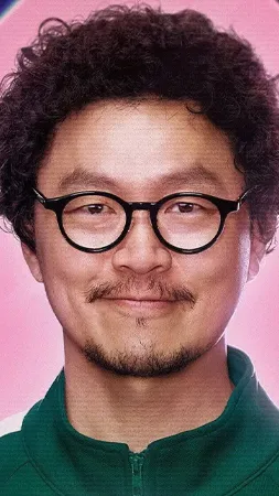 ai character: Park yong sik background