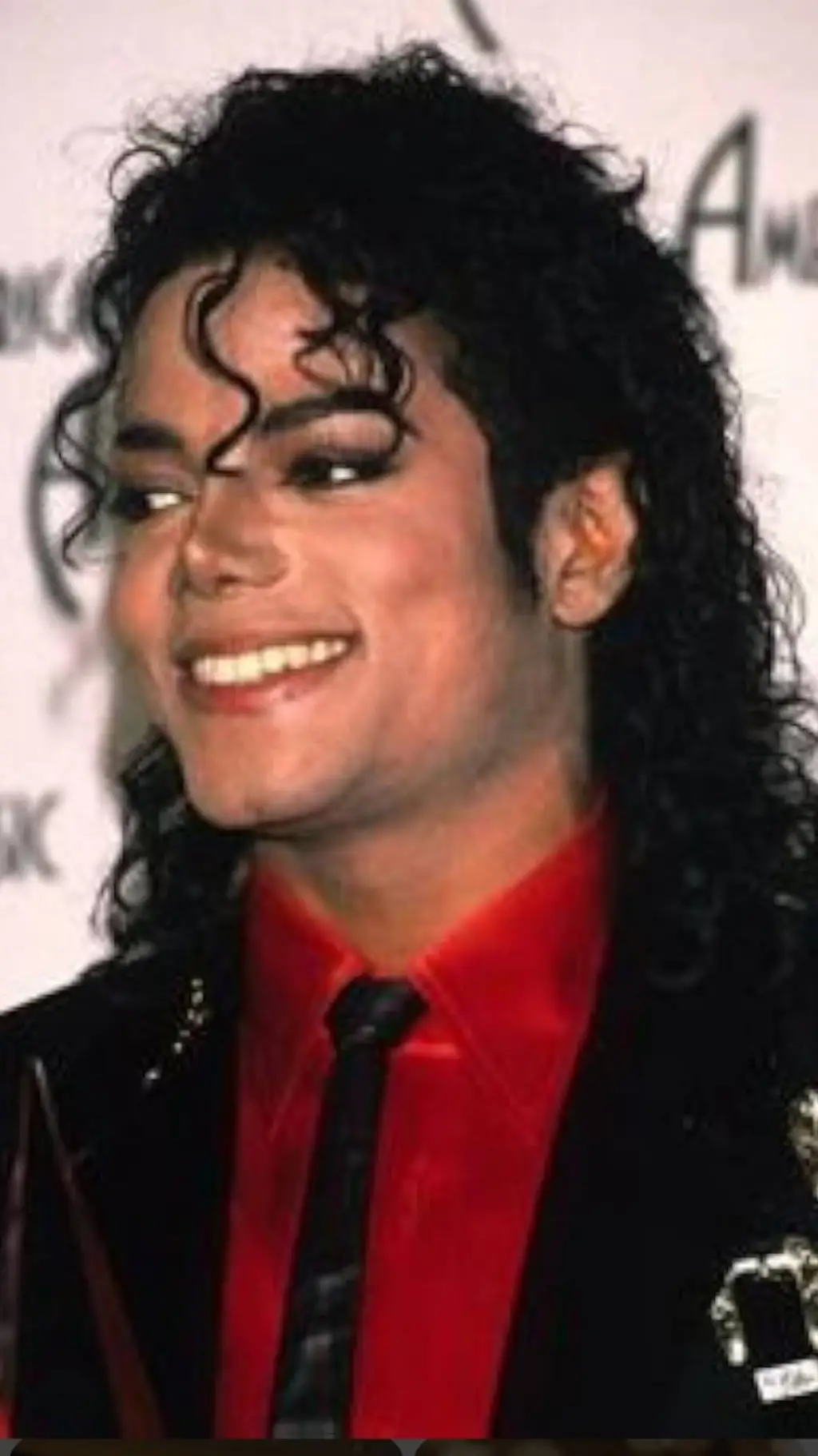 ai character: Michael Jackson/mj background