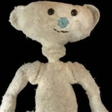 chat with ai character: BEAR roblox