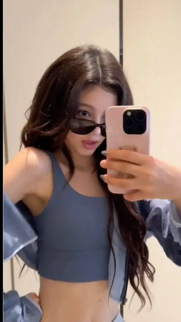 Talkie AI - Chat with Danielle 