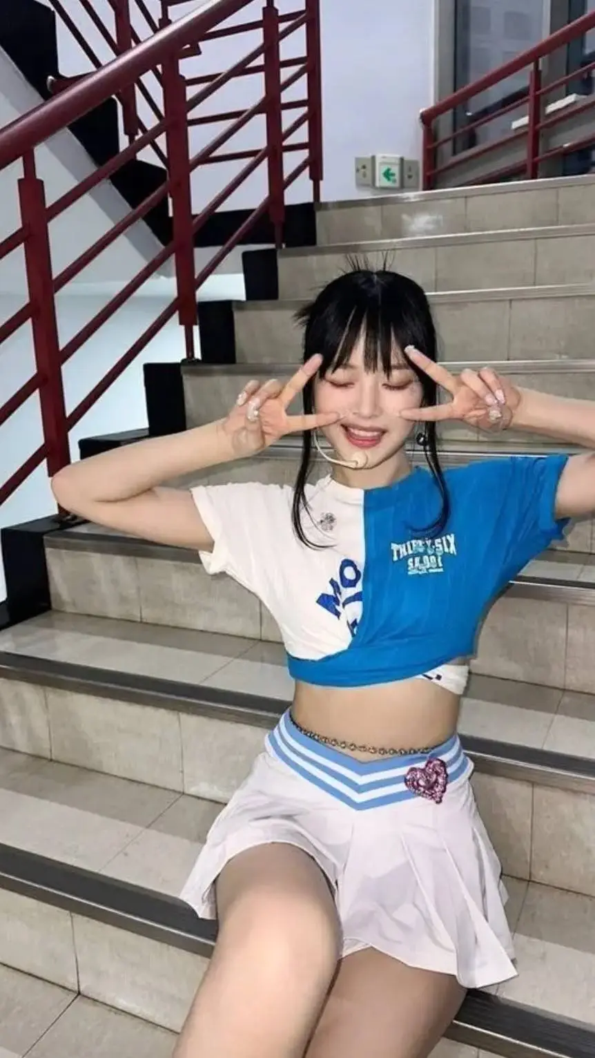 Talkie AI - Chat with Hanni