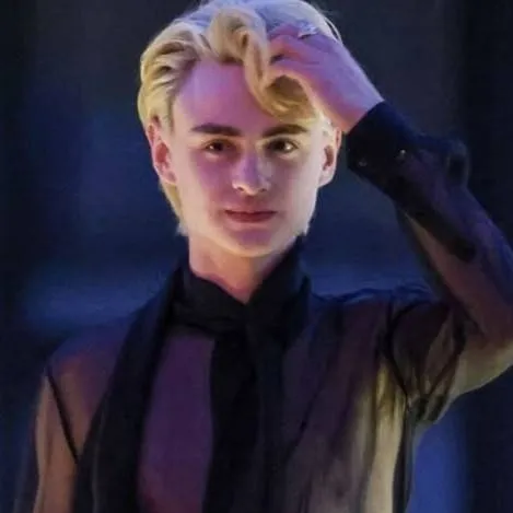 chat with ai character: Jaeden Martell