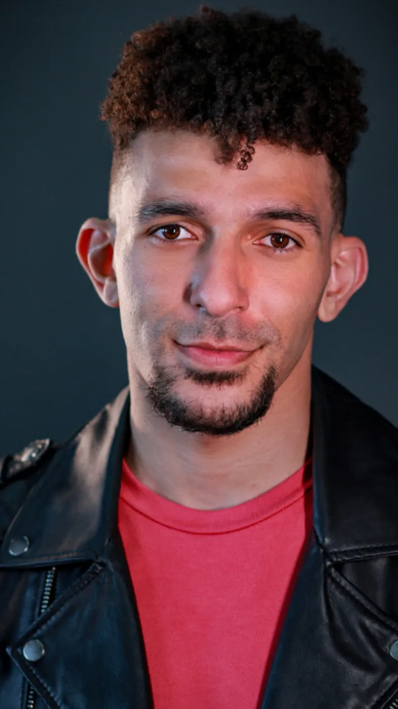 Talkie AI - Chat with Khleo Thomas